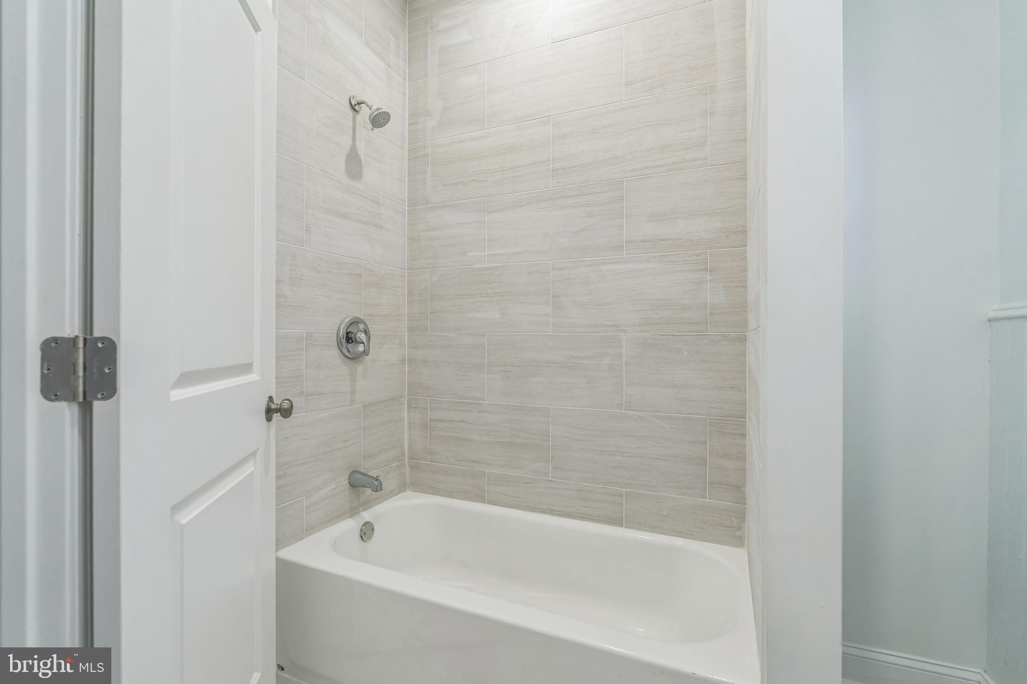 5211 Ridge Avenue Philadelphia, PA 19128 - Photo 12 of 30 Gallery Image 12