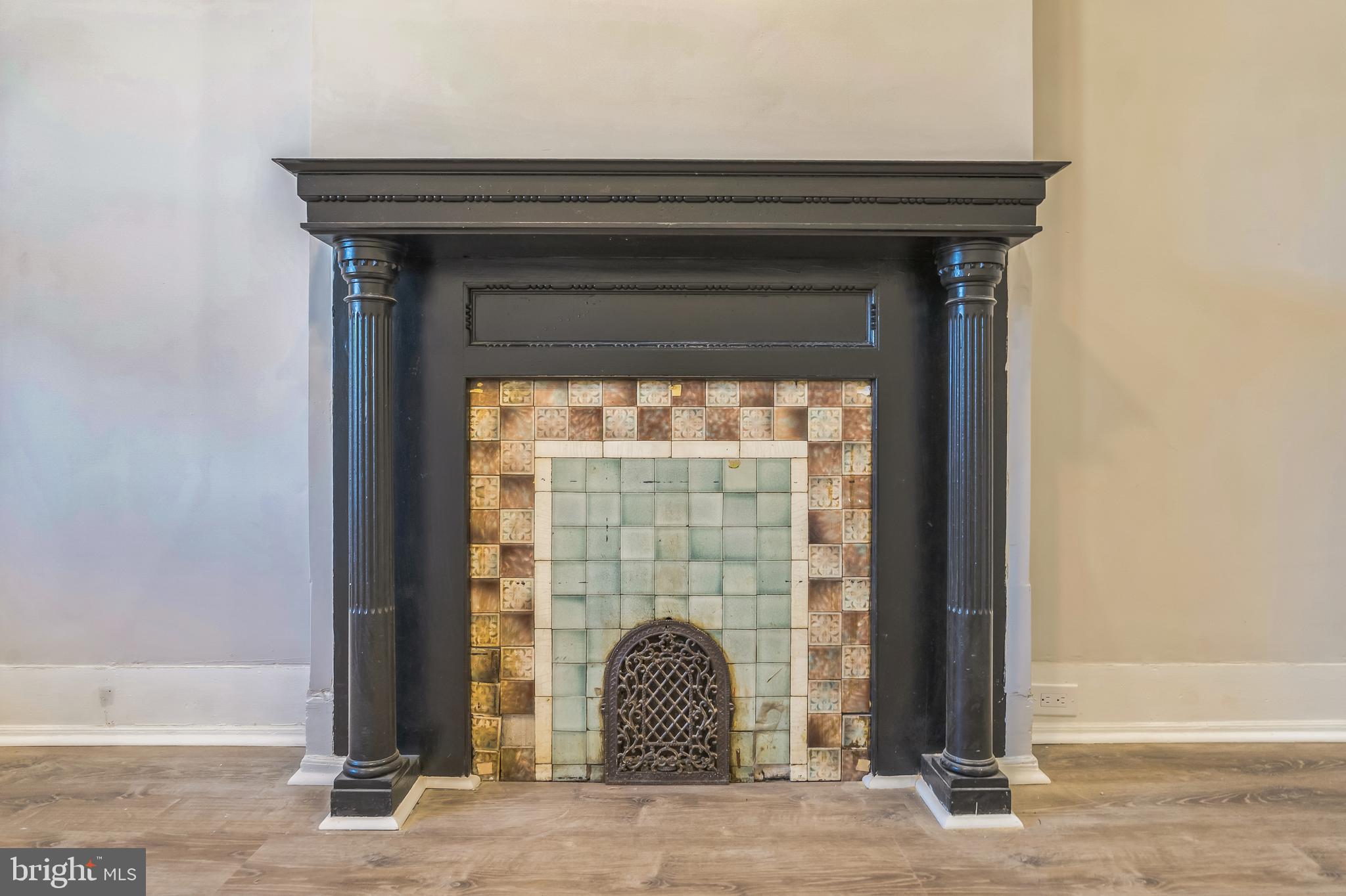 5211 Ridge Avenue Philadelphia, PA 19128 - Photo 5 of 30 Gallery Image 5
