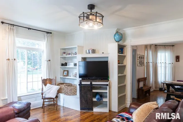 $199,500 | 306 West Fremont Street, Elmwood, IL 61529