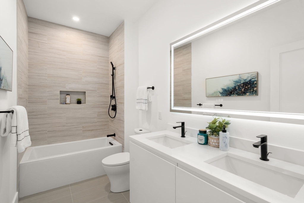 16 Stearns Road, Unit 103 Wellesley, MA 02482 - Photo 18 of 19