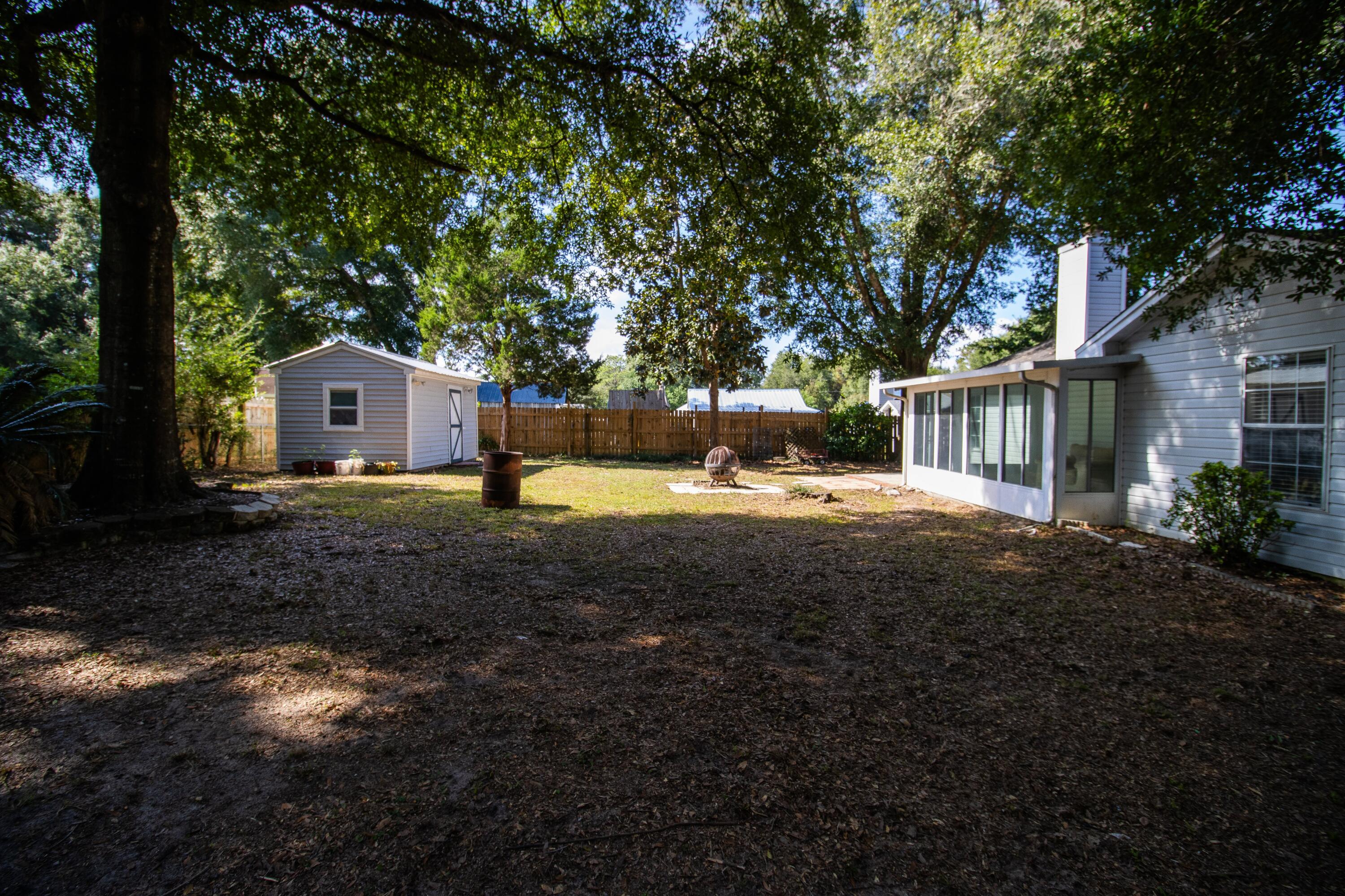 3014 Windsor Circle Crestview, FL 32539 - Photo 18 of 26 a house view with garden space