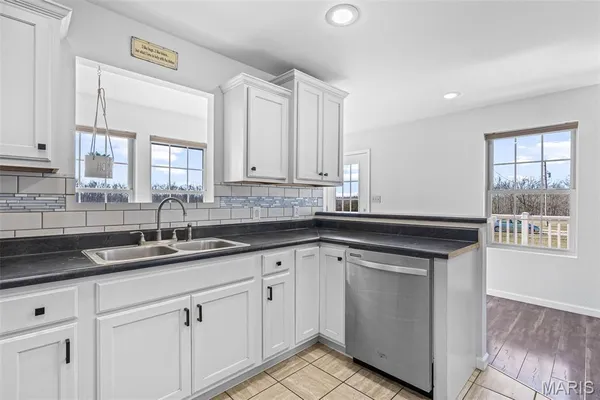 $369,900 | 110 Crossover Ridge Road, Fredericktown, MO 63645