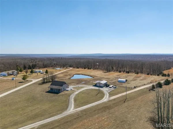 $369,900 | 110 Crossover Ridge Road, Fredericktown, MO 63645