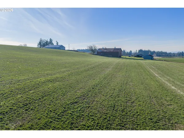 $1,905,200 | 39986 Gisler Road, Scio, OR 97374