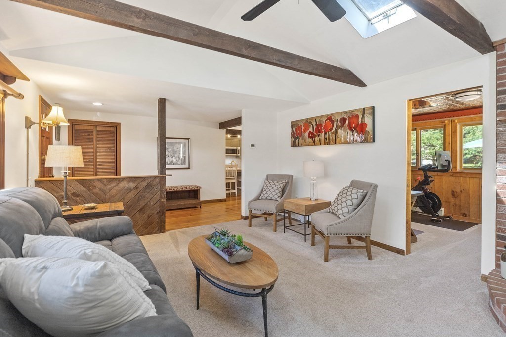 4 Bettencourt Road Middleton, MA 01949 - Photo 5 of 40 Gallery Image 5