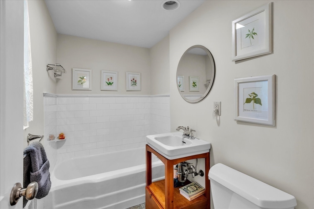 144 Pine Street Dover, MA 02030 - Photo 16 of 35