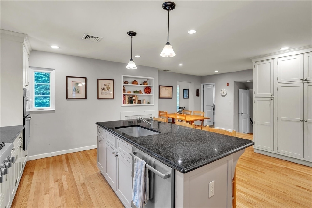 144 Pine Street Dover, MA 02030 - Photo 6 of 35