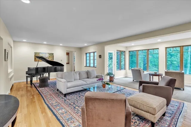 $1,549,000 | 144 Pine Street, Dover, MA 02030