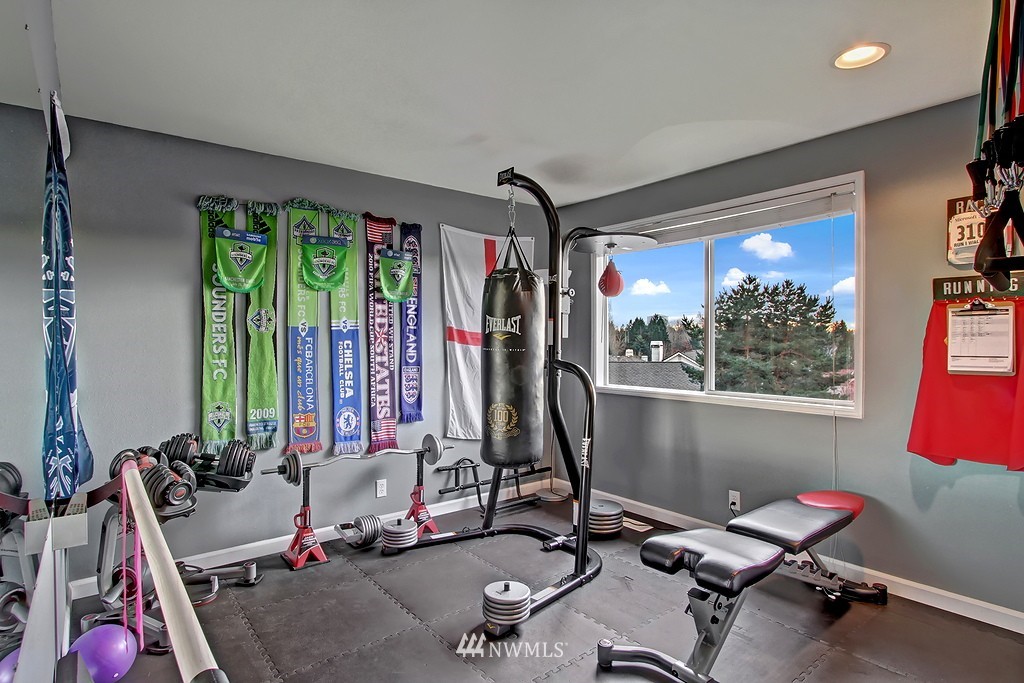 5007 Northeast 19th Street Renton, WA 98059 - Photo 19 of 22