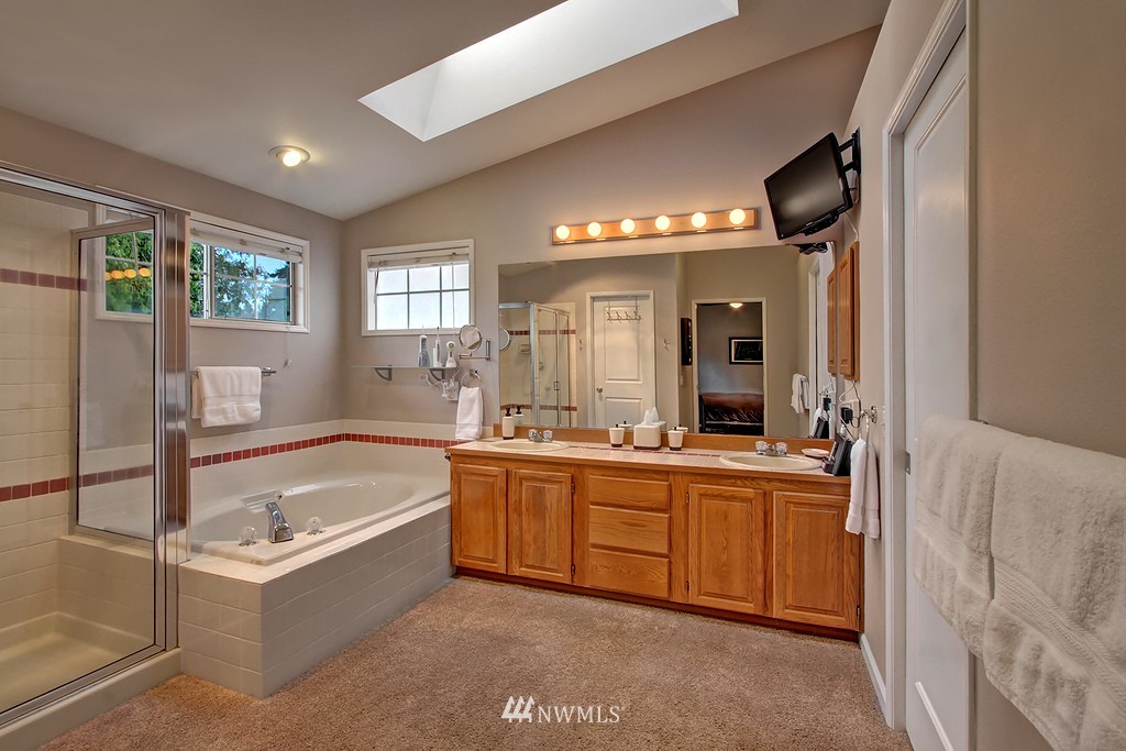 5007 Northeast 19th Street Renton, WA 98059 - Photo 22 of 22
