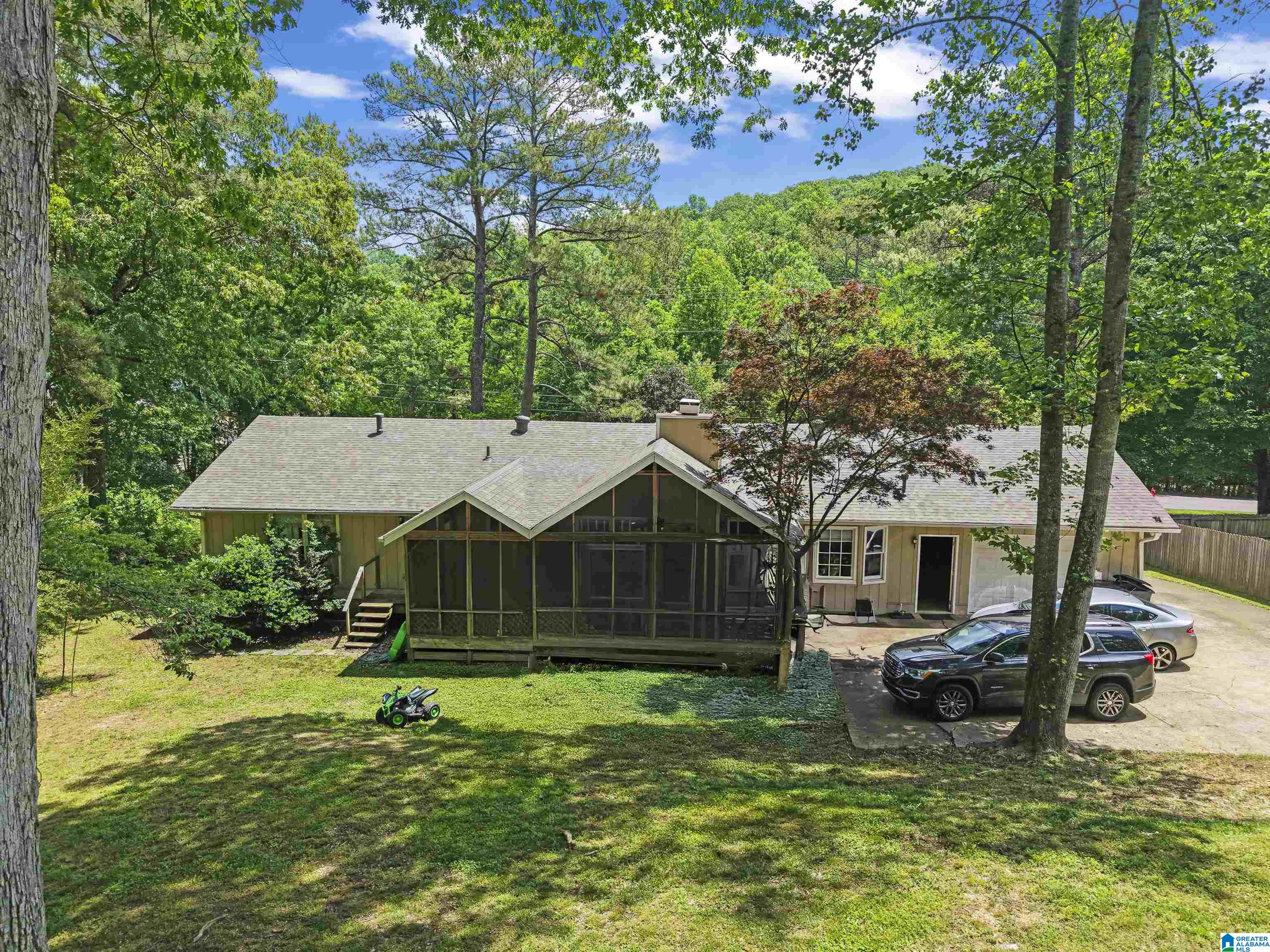 6142 Old Springville Road Pinson, AL 35126 - Photo 4 of 39 Gallery Image 4