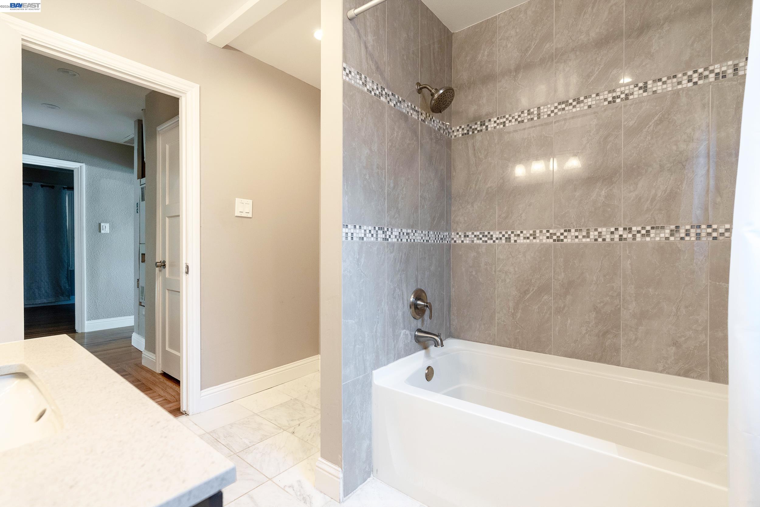 21835 Redwood Road Castro Valley, CA 94546 - Photo 15 of 31