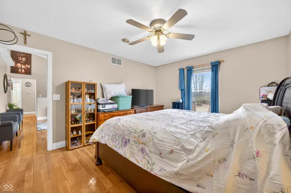 $314,900 | 2823 Whitney Way, Seymour, IN 47274