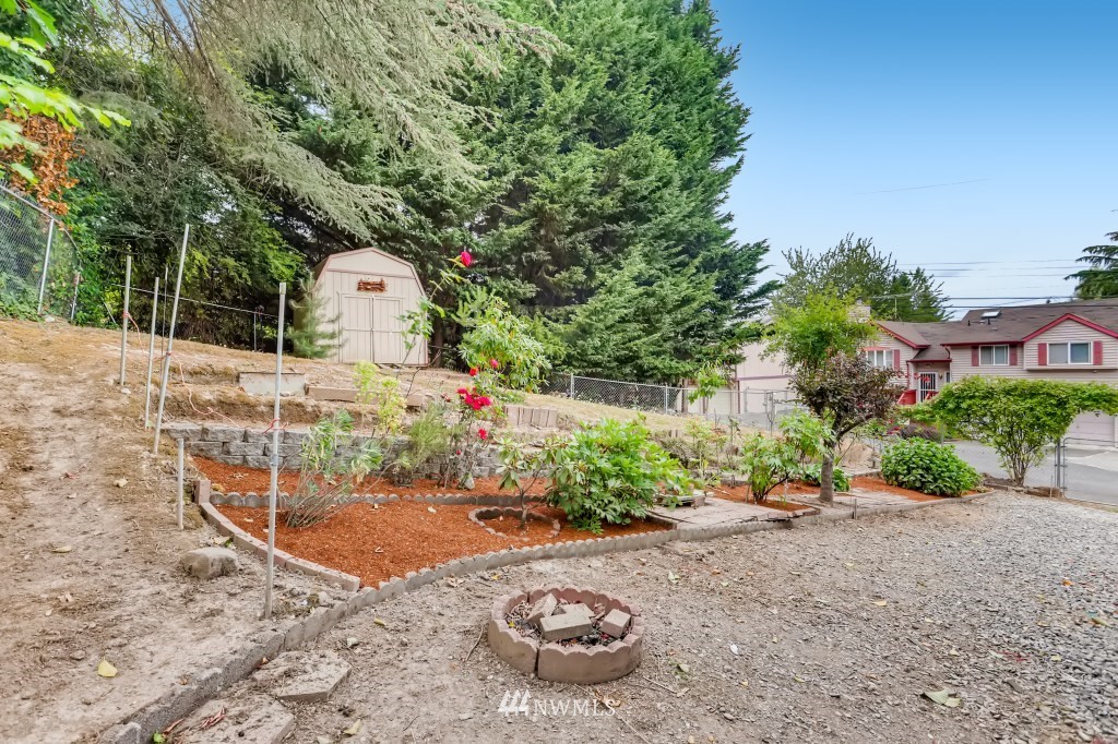 9661 Renton Avenue South Seattle, WA 98118 - Photo 26 of 27 Gallery Image 26