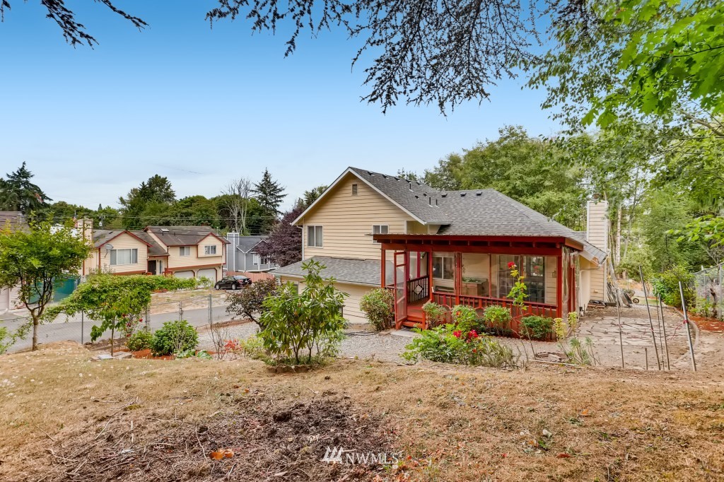 9661 Renton Avenue South Seattle, WA 98118 - Photo 27 of 27 Gallery Image 27