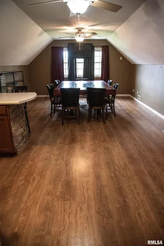 $289,000 | 1602 Carmie Lane, Marion, IL 62959