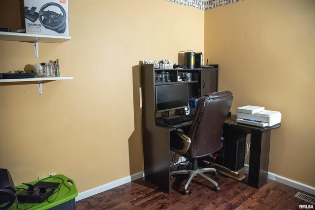 $289,000 | 1602 Carmie Lane, Marion, IL 62959