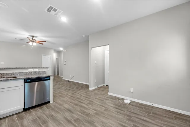 $1,775 | 24750 Russet Bluff Trail, Houston, TX 77336