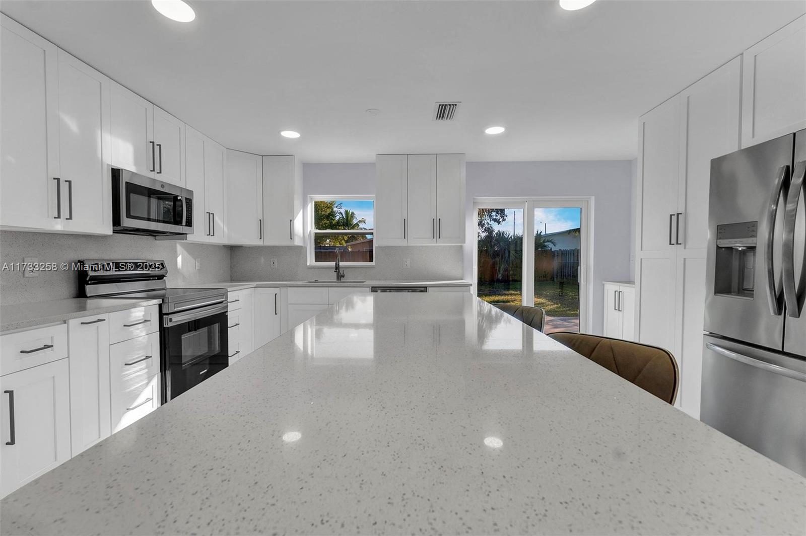 508 Northwest 53rd Street Boca Raton, FL 33487 - Photo 1 of 32