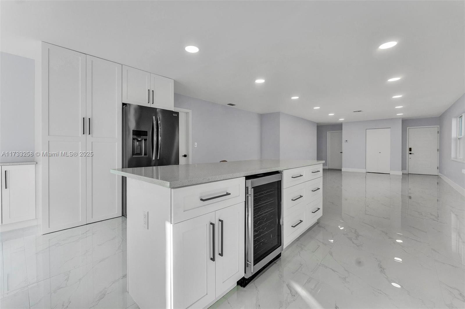 508 Northwest 53rd Street Boca Raton, FL 33487 - Photo 5 of 32