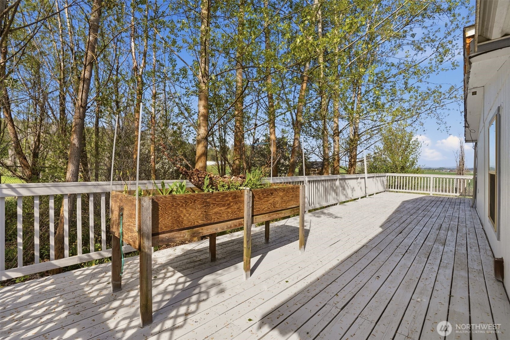 8325 East Lindgren Road Spokane, WA 99217 - Photo 5 of 32