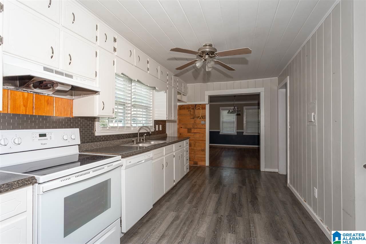 601 5th Avenue East Oneonta, AL 35121 - Photo 13 of 27