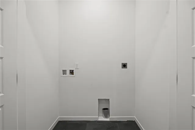 $450,000 | 442 Southwest Brummel Road, Lee's Summit, MO 64081