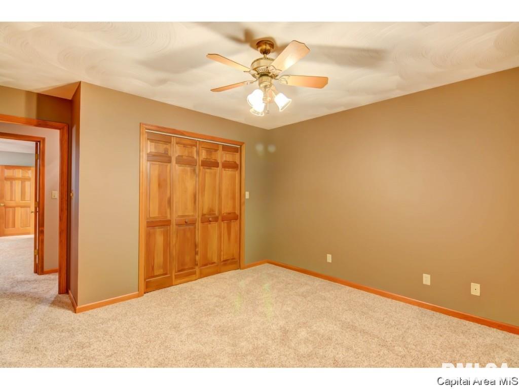 8188 Cardinal Hill Road Rochester, IL 62563 - Photo 15 of 26