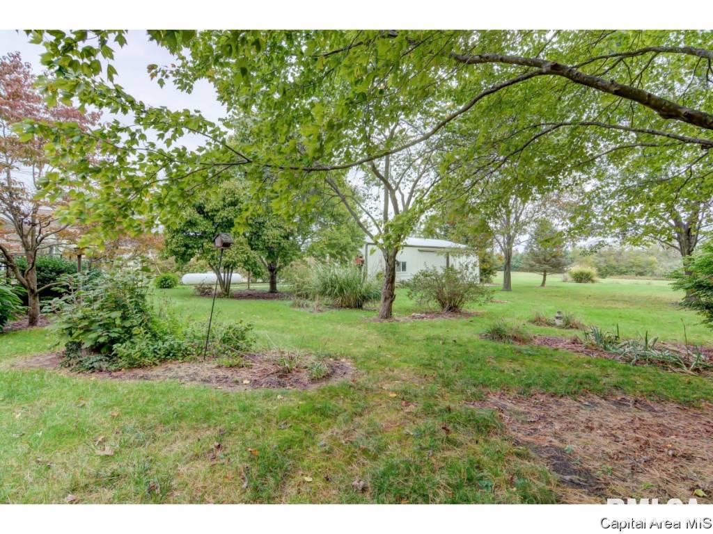 8188 Cardinal Hill Road Rochester, IL 62563 - Photo 25 of 26