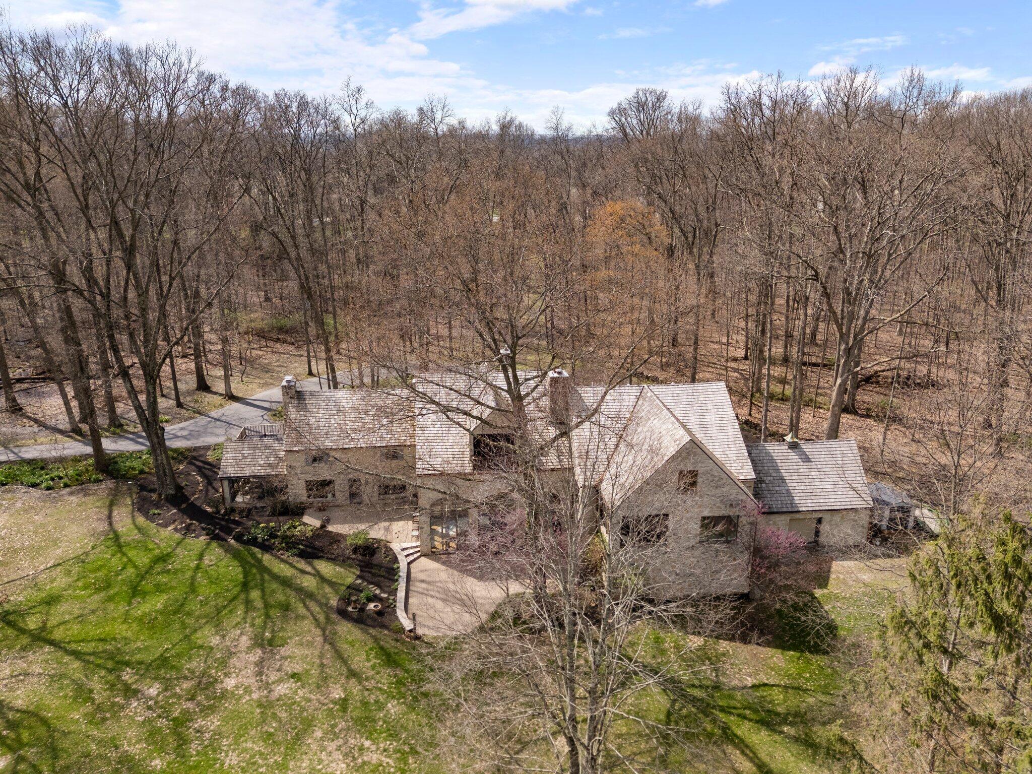 5420 Clark State Road Columbus, OH 43230 - Photo 5 of 104 Arial of house