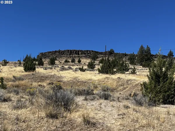 $210,000 | 197 Hwy Maupin Or 97037, Maupin, OR 97037
