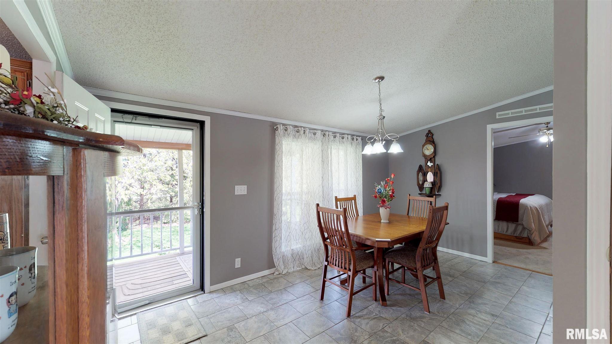 17590 Dee-Mac Road Mackinaw, IL 61755 - Photo 11 of 31