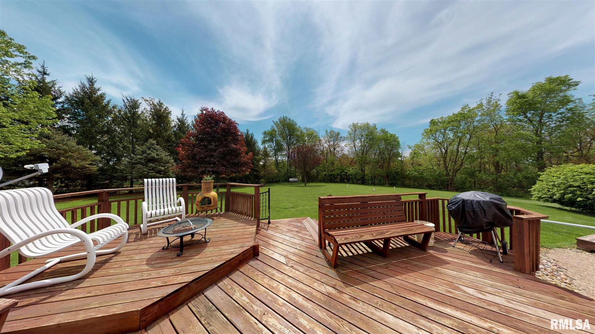 17590 Dee-Mac Road Mackinaw, IL 61755 - Photo 25 of 31