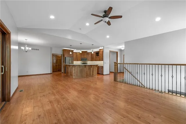 $1,400,000 | 16678 Evans Road, Basehor, KS 66007