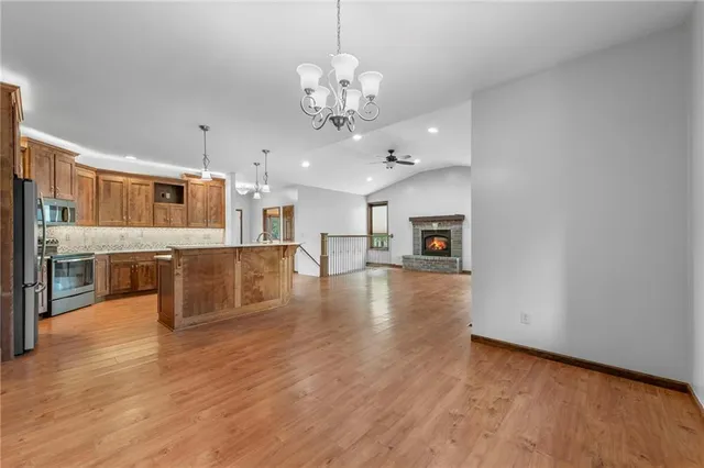 $1,400,000 | 16678 Evans Road, Basehor, KS 66007