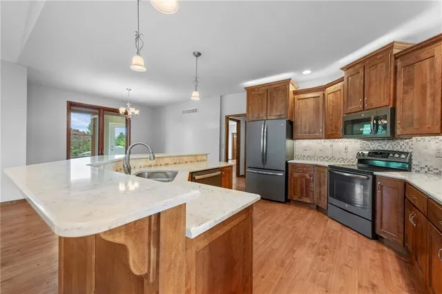 $1,400,000 | 16678 Evans Road, Basehor, KS 66007