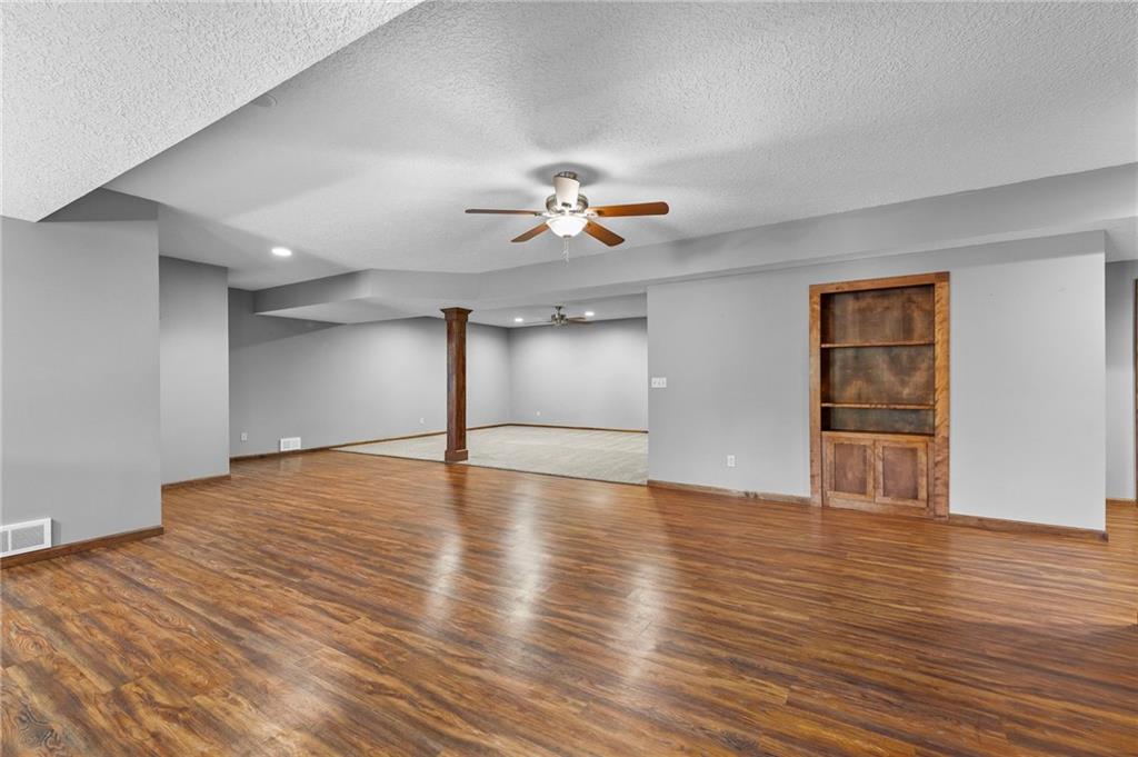 16678 Evans Road Basehor, KS 66007 - Photo 32 of 77