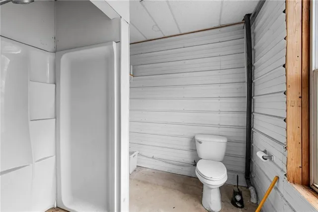 $1,400,000 | 16678 Evans Road, Basehor, KS 66007