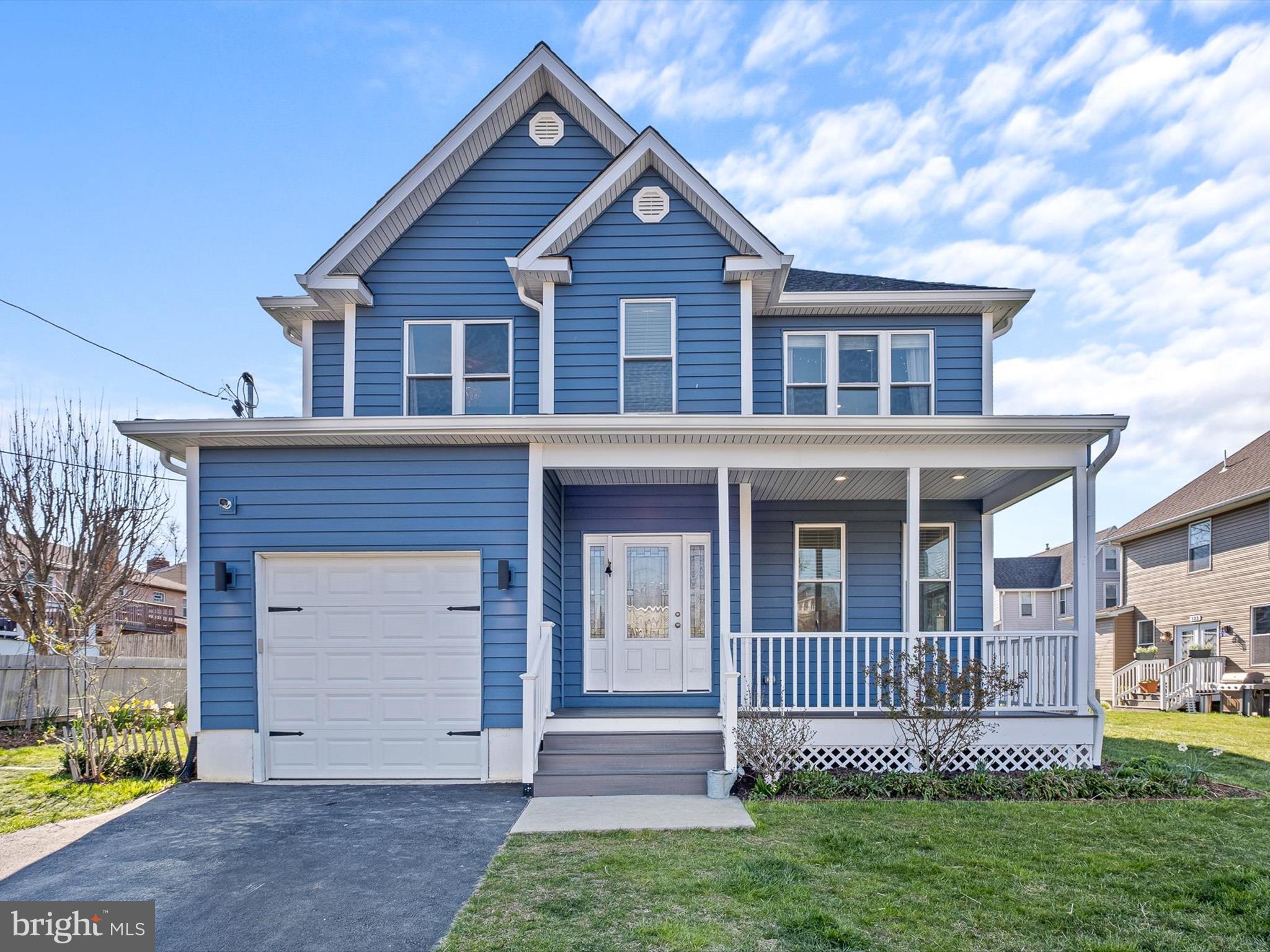 110 West Hinckley Ave