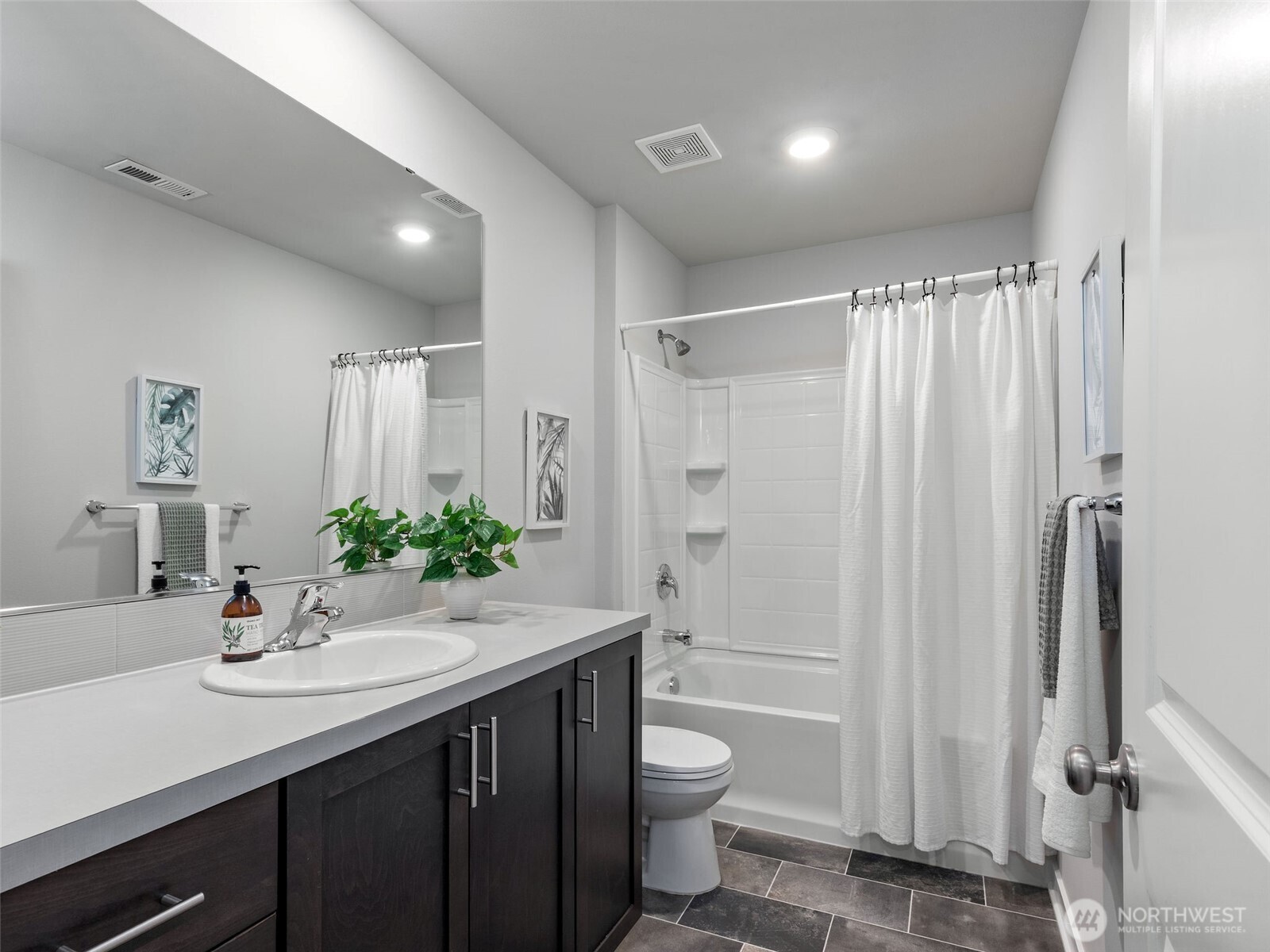 6022 Waverly Road Southwest Port Orchard, WA 98367 - Photo 25 of 27 Gallery Image 25