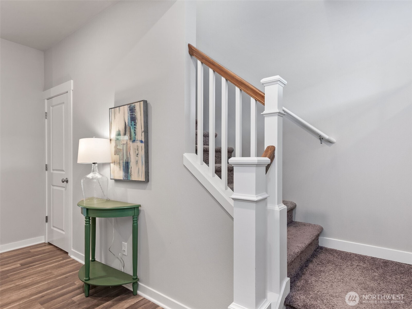 6022 Waverly Road Southwest Port Orchard, WA 98367 - Photo 5 of 27 Gallery Image 5