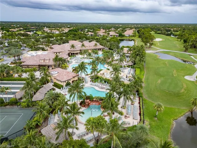 $1,875,000 | 8996 Crooked Stick Court, Naples, FL 34113
