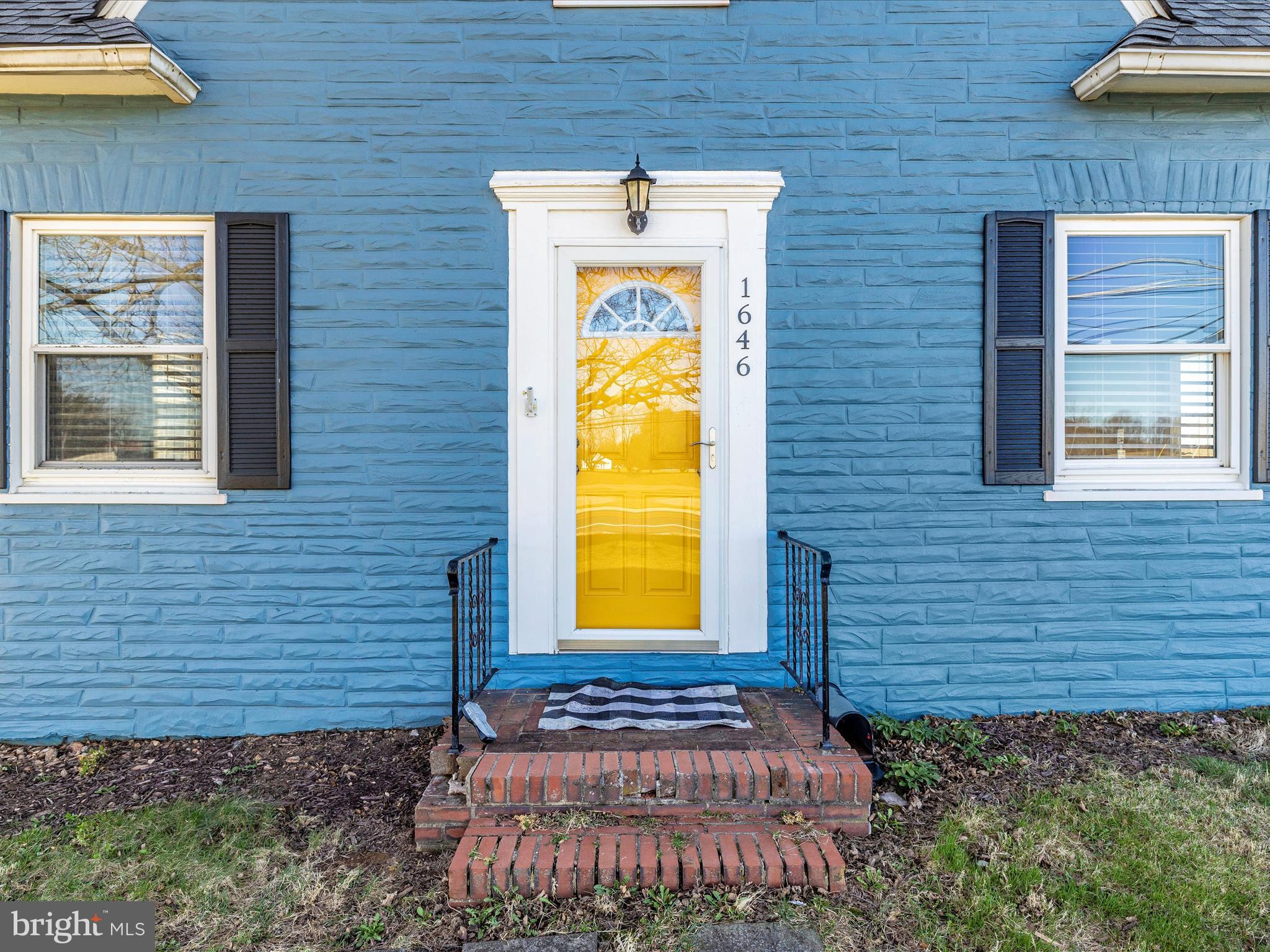 1646 Washington Road Westminster, MD 21157 - Photo 2 of 54 Exterior Front
