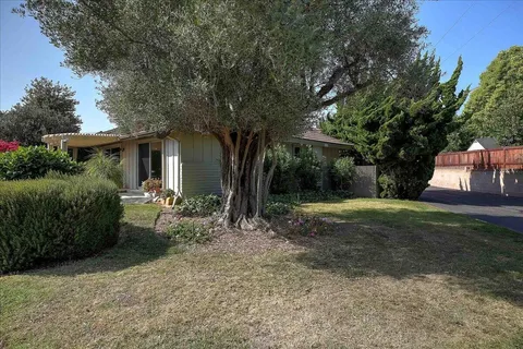 $845,000 | 5726 Encina Road, Unit 1, Goleta, CA 93117