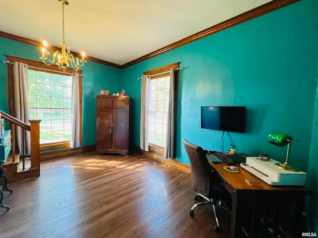 $154,900 | 734 South McKinley Street, Harrisburg, IL 62946