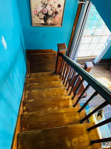 $154,900 | 734 South McKinley Street, Harrisburg, IL 62946