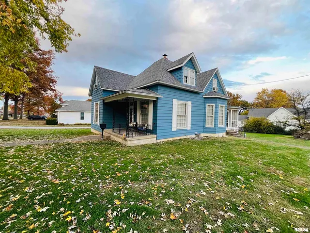 $154,900 | 734 South McKinley Street, Harrisburg, IL 62946