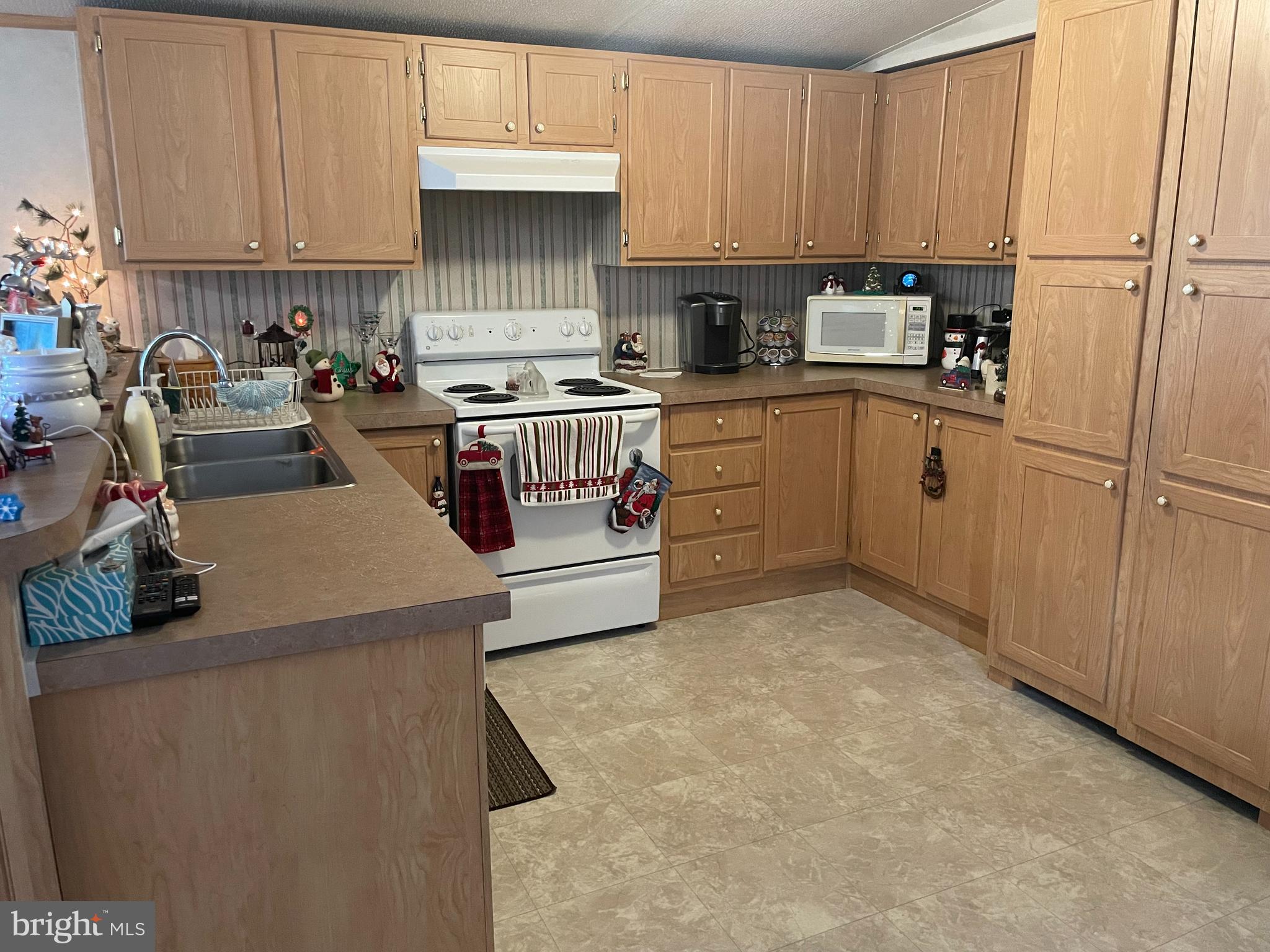 608 Fox Pointe Drive, Unit 76 Dover, DE 19904 - Photo 12 of 36