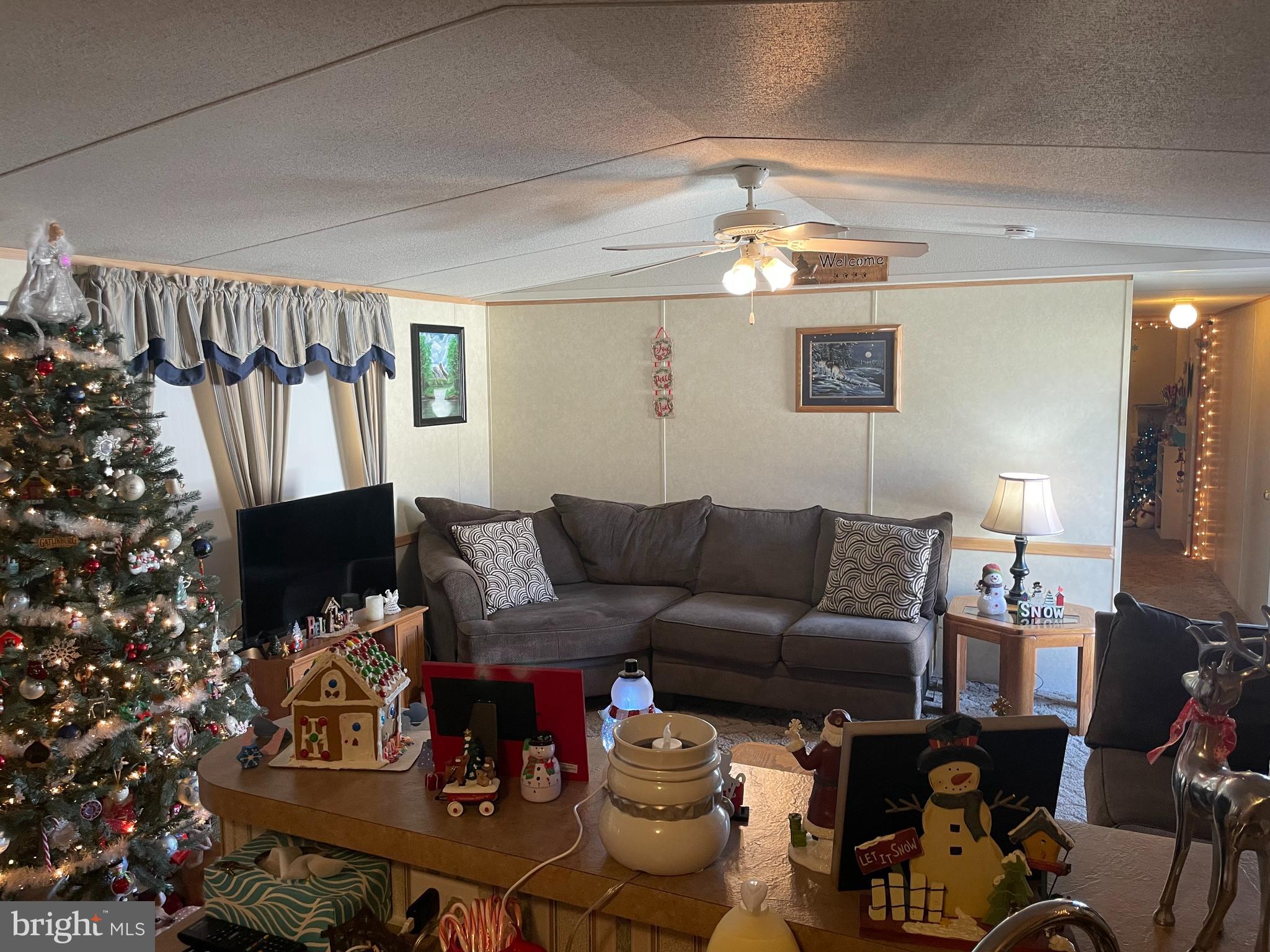 608 Fox Pointe Drive, Unit 76 Dover, DE 19904 - Photo 4 of 36