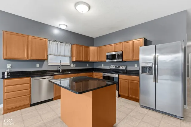 $329,000 | 2268 Hampton Drive, Franklin, IN 46131